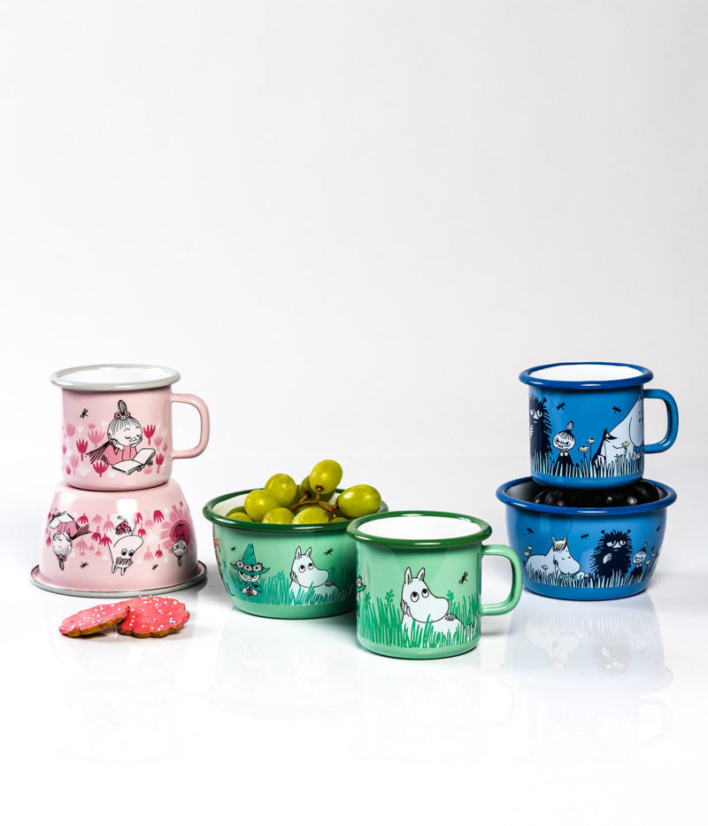 Muurla Moomin Emaillebecher 'In the Garden, Girls' - 250 ml
