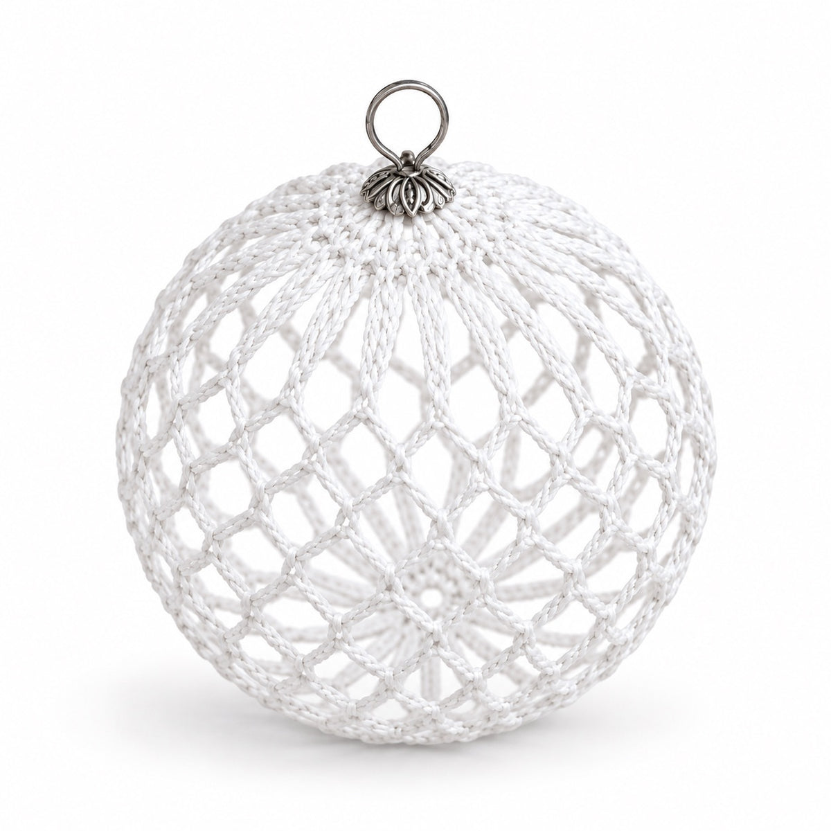 LanaBernArt – Gehäkelte Dekokugel Weiß – ca. 6 cm