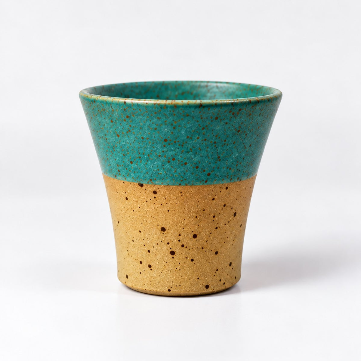 ancoros Design Tasse Grün/Natur – handgetöpfertes Steinzeug – 120 ml